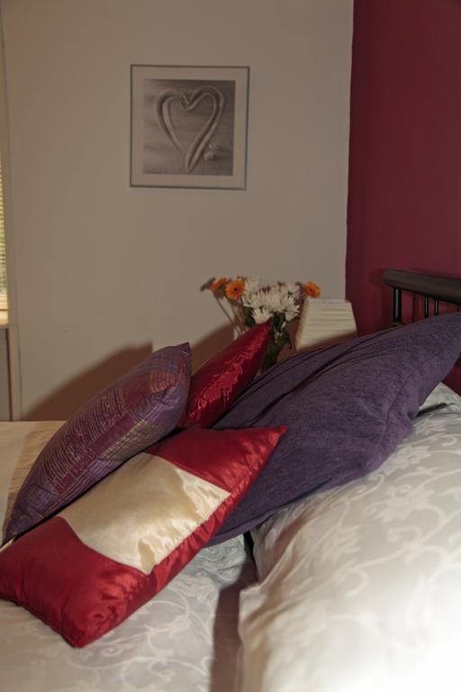 The Beeches Bed & Breakfast Churchill  Exterior photo