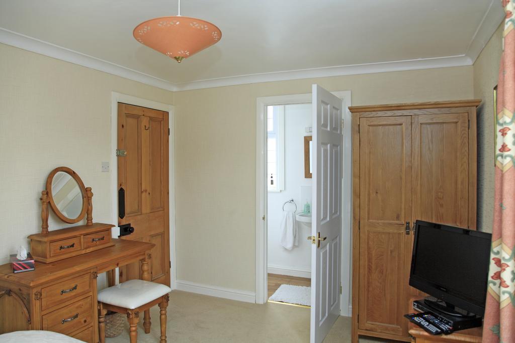The Beeches Bed & Breakfast Churchill  Room photo